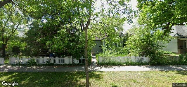 Larawan ng 506 Stella Avenue sa Winnipeg, Manitoba