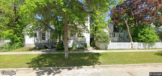 Larawan ng 517 Stella Avenue sa Winnipeg, Manitoba