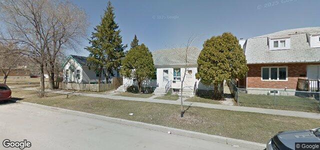 Larawan ng 553 Stella Avenue sa Winnipeg, Manitoba