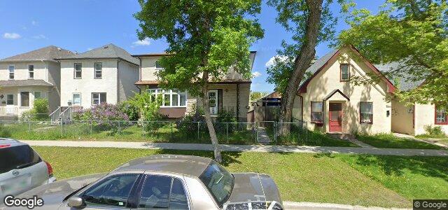 Larawan ng 555 Flora Avenue sa Winnipeg, Manitoba