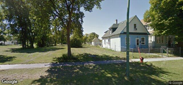 Larawan ng 568 Flora Avenue sa Winnipeg, Manitoba