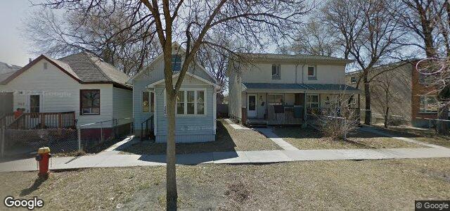 Larawan ng 574 Stella Avenue sa Winnipeg, Manitoba
