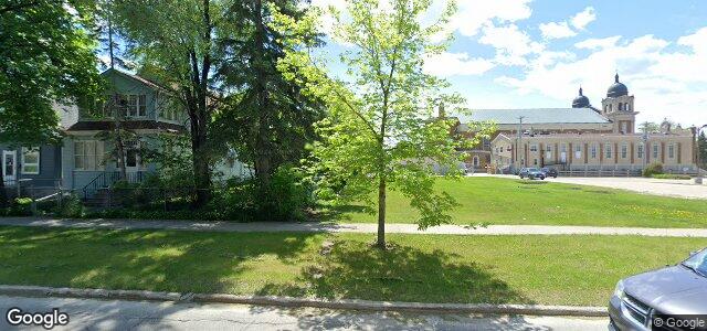 Larawan ng 576 Flora Avenue sa Winnipeg, Manitoba