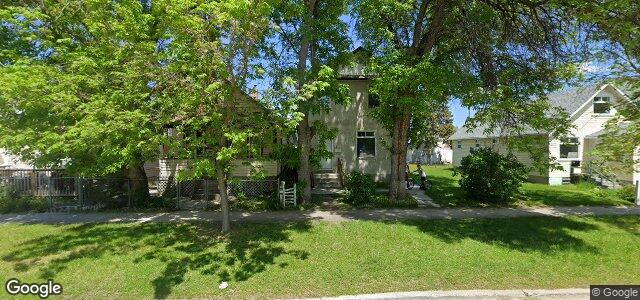 Larawan ng 587 Flora Avenue sa Winnipeg, Manitoba