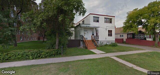 Larawan ng 612 Flora Avenue sa Winnipeg, Manitoba