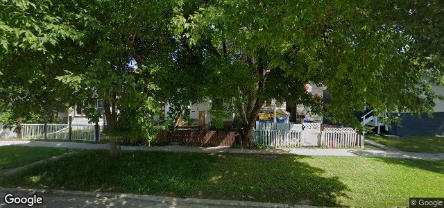 Larawan ng 655 Flora Avenue sa Winnipeg, Manitoba