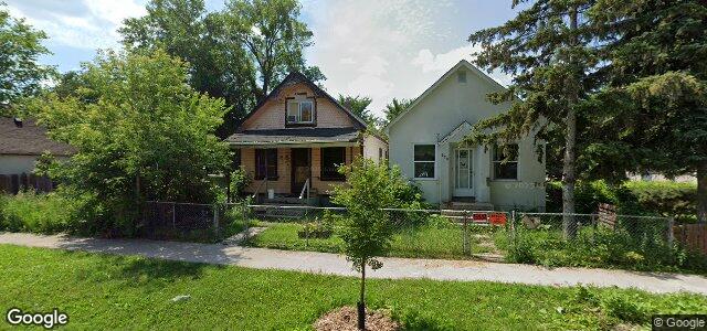 Larawan ng 676 Flora Avenue sa Winnipeg, Manitoba