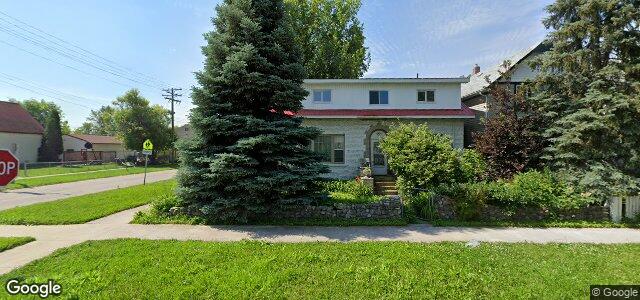 Larawan ng 676 Stella Avenue sa Winnipeg, Manitoba