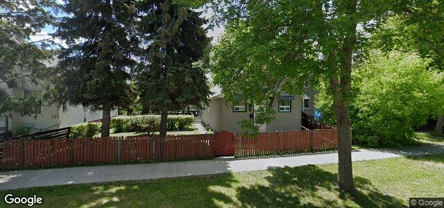Larawan ng 682 Flora Avenue sa Winnipeg, Manitoba