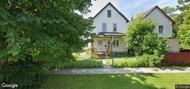 Larawan ng 724 Stella Avenue sa Winnipeg, Manitoba