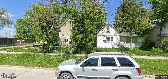 Larawan ng 727 Flora Avenue sa Winnipeg, Manitoba