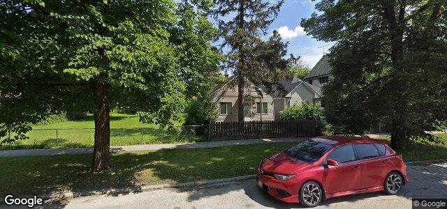 Larawan ng 743 Stella Avenue sa Winnipeg, Manitoba