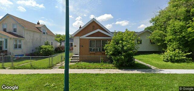Larawan ng 748 Flora Avenue sa Winnipeg, Manitoba