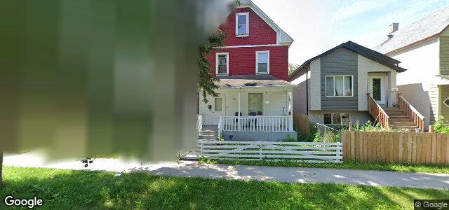 Larawan ng 748 Stella Avenue sa Winnipeg, Manitoba