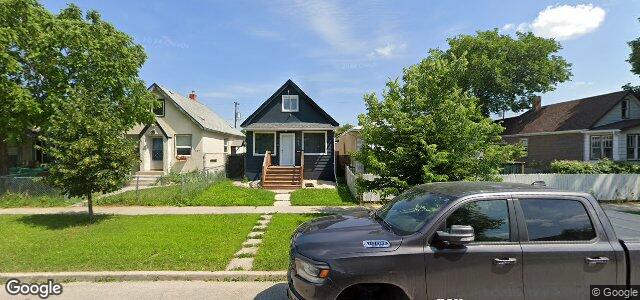 751 Flora Avenue（加拿大曼尼托巴省温尼伯市）房屋照片