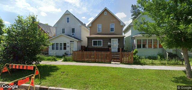 Larawan ng 766 Flora Avenue sa Winnipeg, Manitoba