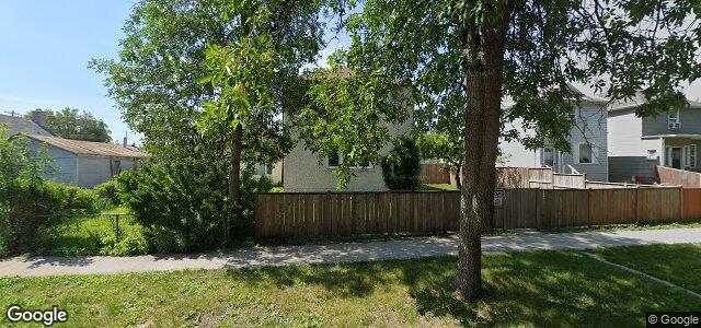 Larawan ng 782 Stella Avenue sa Winnipeg, Manitoba