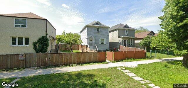 Larawan ng 784 Stella Avenue sa Winnipeg, Manitoba
