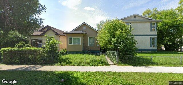 Larawan ng 790 Stella Avenue sa Winnipeg, Manitoba