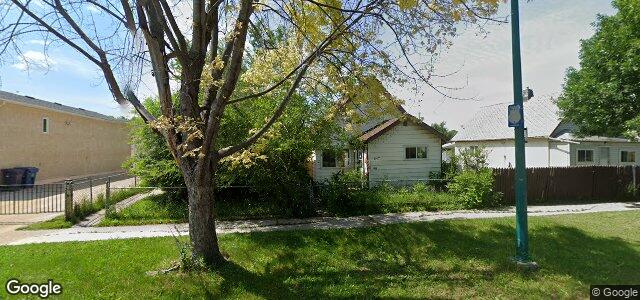 Larawan ng 814 Flora Avenue sa Winnipeg, Manitoba