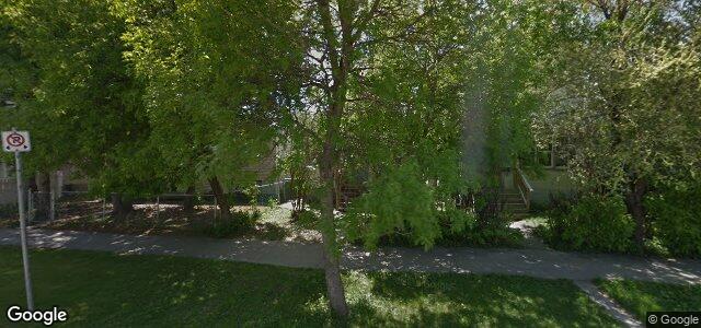 Larawan ng 824 Stella Avenue sa Winnipeg, Manitoba