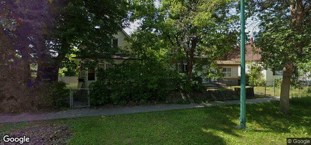 Larawan ng 830 Flora Avenue sa Winnipeg, Manitoba