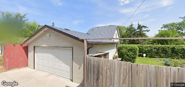 Larawan ng 832 Selkirk Avenue sa Winnipeg, Manitoba