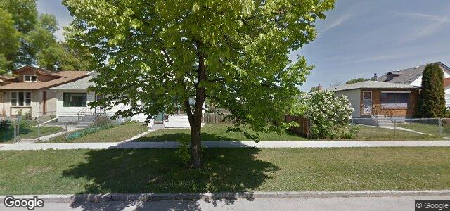 Larawan ng 851 Stella Avenue sa Winnipeg, Manitoba