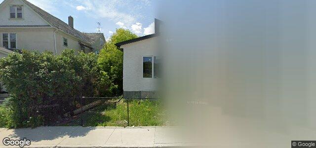 Larawan ng 856 Selkirk Avenue sa Winnipeg, Manitoba
