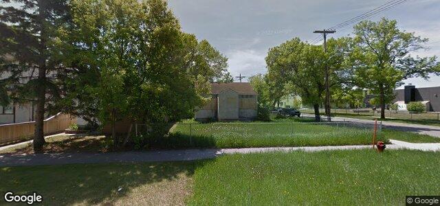 Larawan ng 858 Stella Avenue sa Winnipeg, Manitoba