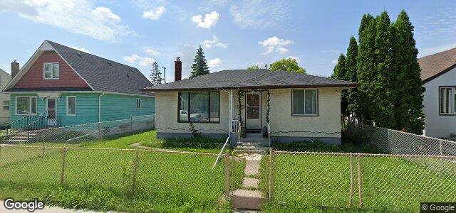 Larawan ng 916 Selkirk Avenue sa Winnipeg, Manitoba