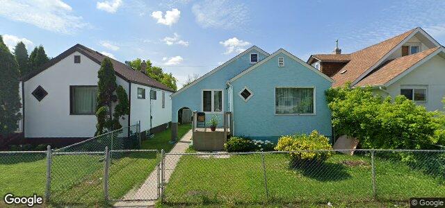 Larawan ng 924 Selkirk Avenue sa Winnipeg, Manitoba
