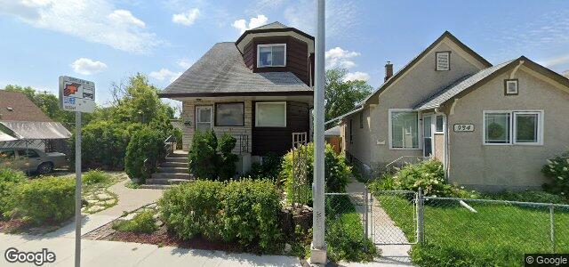 Larawan ng 932 Selkirk Avenue sa Winnipeg, Manitoba
