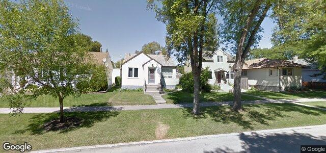 Photo of 493 Giroux Street in Winnipeg, Manitoba