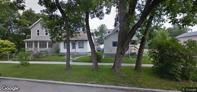 Larawan ng 513 Doucet Street sa Winnipeg, Manitoba