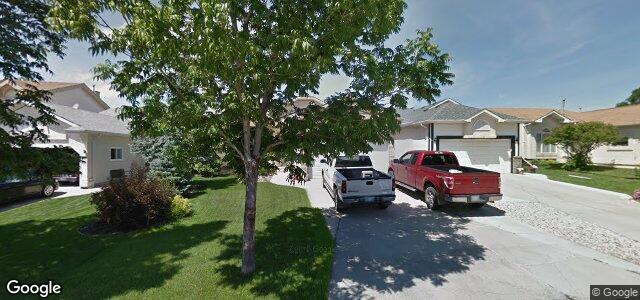 Larawan ng 111 Eaglemere Drive sa Winnipeg, Manitoba