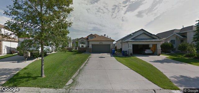 Larawan ng 120 Silver Springs Bay sa Winnipeg, Manitoba