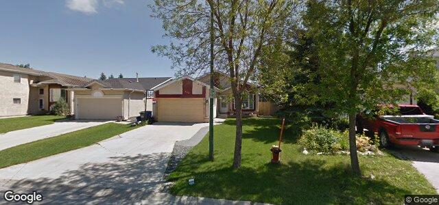 Larawan ng 132 Eaglemere Drive sa Winnipeg, Manitoba