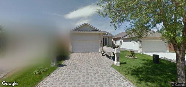 Larawan ng 207 Eaglemere Drive sa Winnipeg, Manitoba