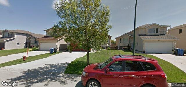 Larawan ng 212 Eaglemere Drive sa Winnipeg, Manitoba