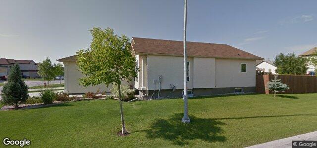 Larawan ng 235 Golden Eagle Drive sa Winnipeg, Manitoba