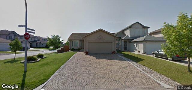 Larawan ng 27 Golden Eagle Drive sa Winnipeg, Manitoba