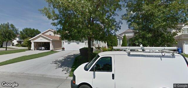 Larawan ng 270 Eaglemere Drive sa Winnipeg, Manitoba