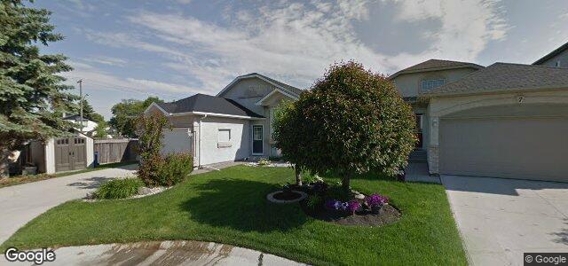 Larawan ng 3 Golden Eagle Drive sa Winnipeg, Manitoba