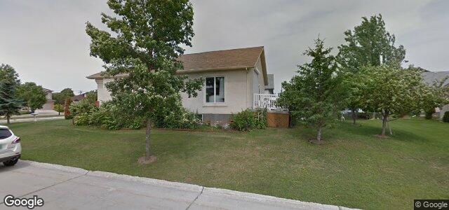 Larawan ng 3 Walter Piper Grove sa Winnipeg, Manitoba