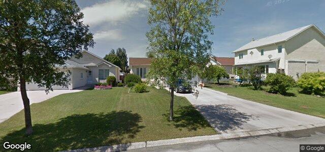 Larawan ng 307 Eaglemere Drive sa Winnipeg, Manitoba