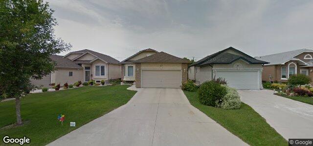 Larawan ng 47 Walter Piper Grove sa Winnipeg, Manitoba