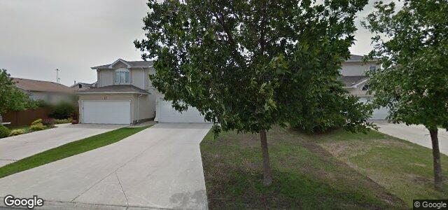 Larawan ng 8 Silver Springs Bay sa Winnipeg, Manitoba