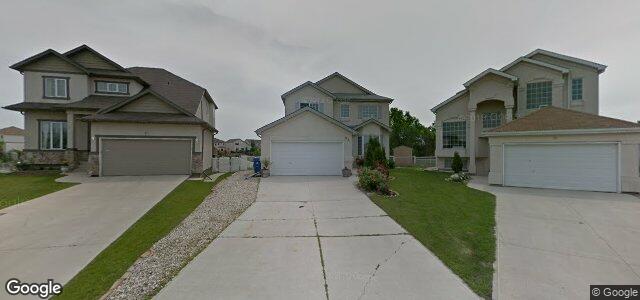 Larawan ng 83 Walter Piper Grove sa Winnipeg, Manitoba