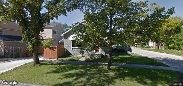 Larawan ng 450 Arbuthnot Street sa Winnipeg, Manitoba